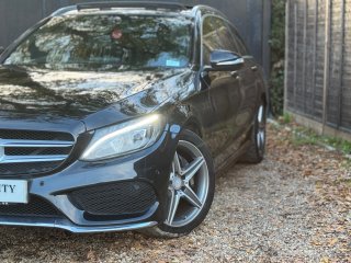 /photos/12900/9ca6d3e7-f69f-30fd-81da-14b17ca691b8_i320x240.jpg